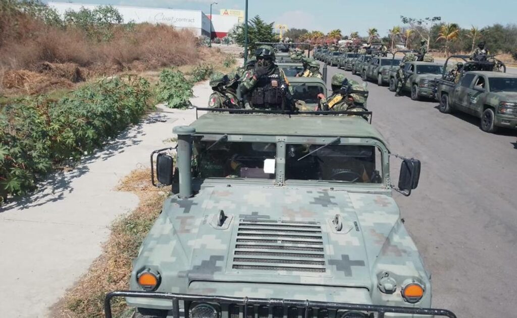 Llegan 950 militares a Colima para frenar la guerra entre el Cártel Jalisco Nueva Generación contra Los Mezcales