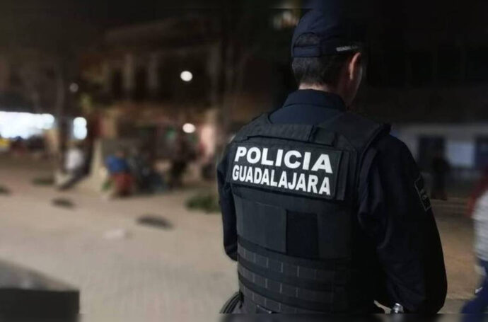 Policía